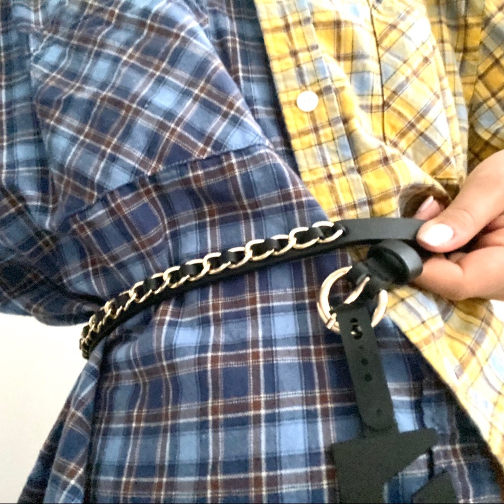 Brand new! GUESS belt